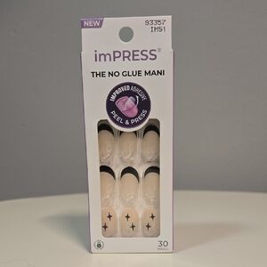 imPRESS Black and Clear Star Press-On Nails